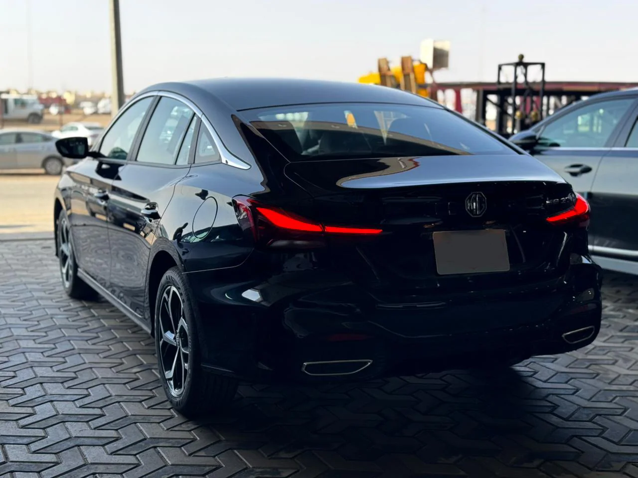 إم جي GT Luxury 2026 — صورة خارجية | نخبتي للسيارات