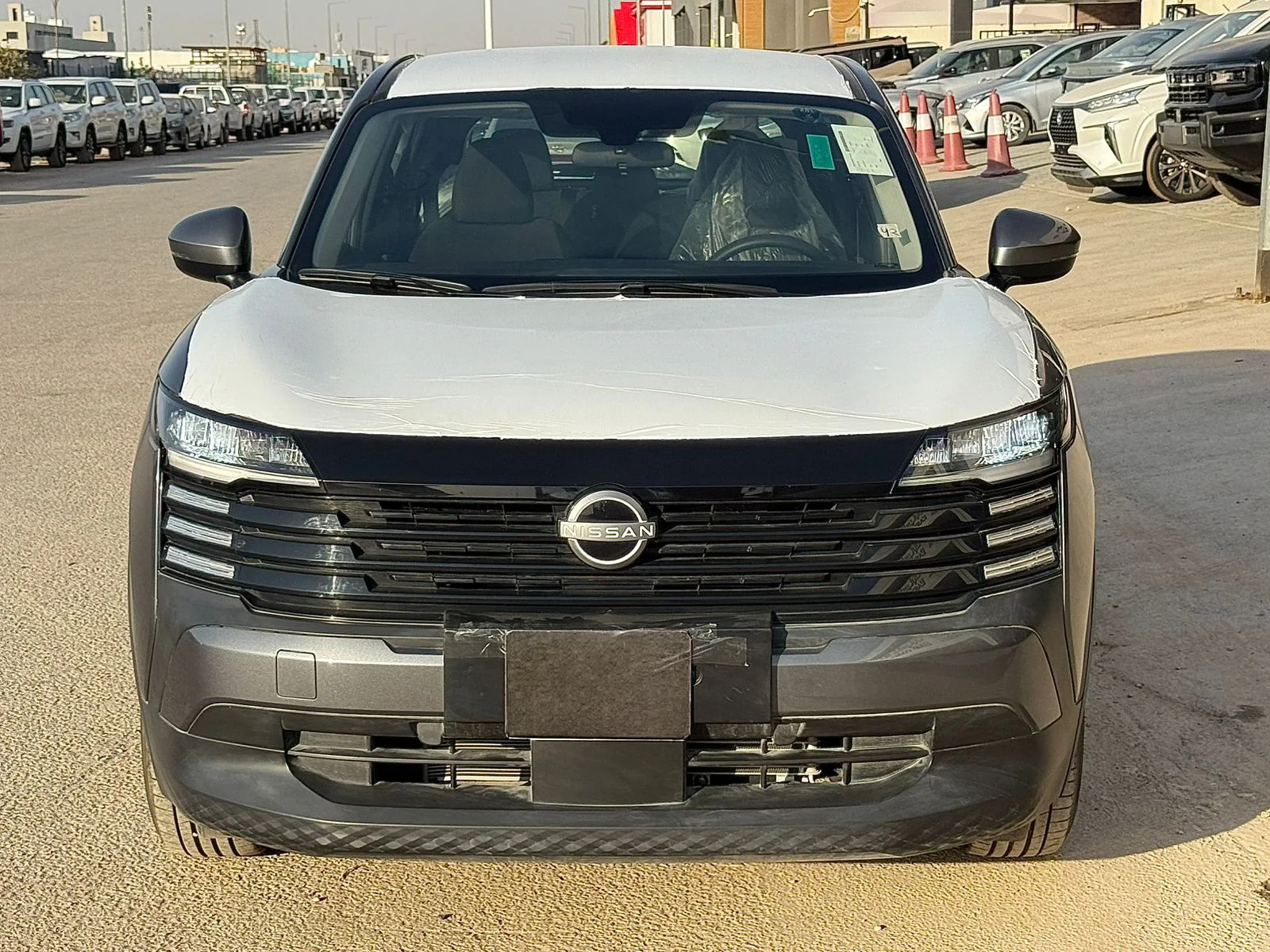 Nissan Kicks 2026 S Standard 2.0L — Exterior photo | Nokhpaty Cars